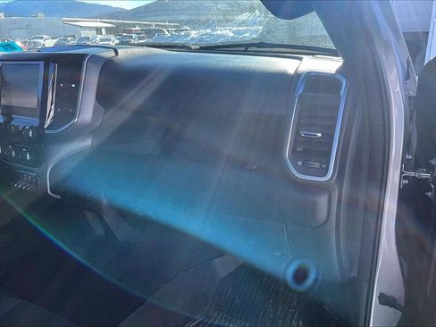 Used 2025 RAM 1500 Big Horn AWD/4WD image 13