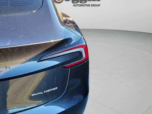 Used 2025 Tesla Model 3 Long Range image 16