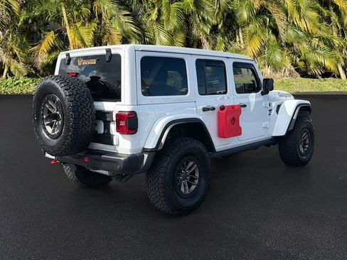 Used 2025 Jeep Wrangler Unlimited Rubicon 392 AWD/4WD image 5