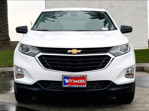 Used 2020 Chevrolet Equinox LS w/ LS Convenience Package image 3