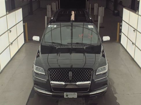 Used 2023 Lincoln Navigator L Black Label image 2