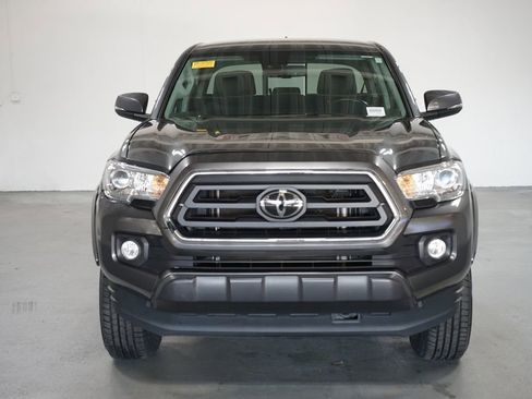 Certified 2023 Toyota Tacoma SR5 image 2