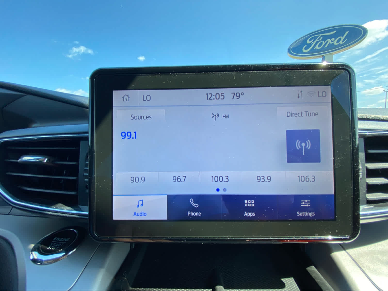 Used 2023 Ford Explorer XLT w/ Equipment Group 202A AWD/4WD image 32