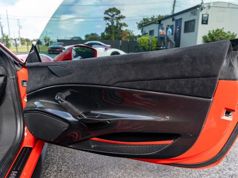 Used 2019 Ferrari 488 Pista Coupe RWD image 47
