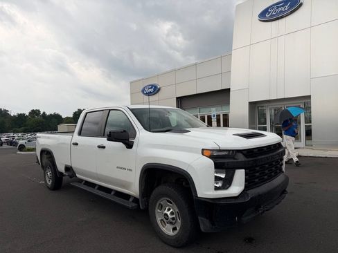 Used 2020 Chevrolet Silverado 2500 W/T w/ WT Convenience Package AWD/4WD image 3
