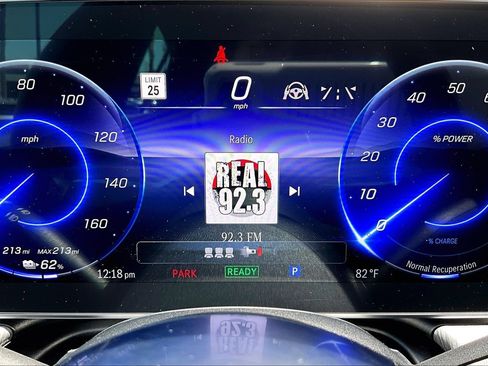 Used 2023 Mercedes-Benz EQE 500 4MATIC Sedan image 19