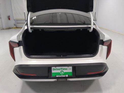 Used 2025 Kia K4 FWD image 29