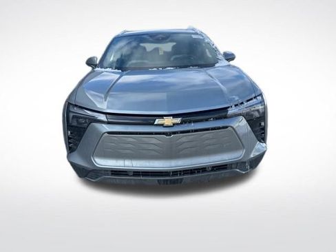 Used 2024 Chevrolet Blazer EV LT image 8