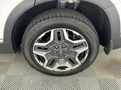 Used 2023 Hyundai Santa Fe Limited AWD/4WD image 22