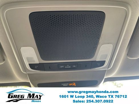 Used 2025 Honda HR-V LX image 29