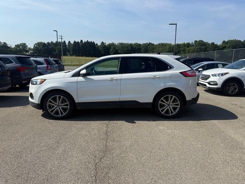 Used 2023 Ford Edge Titanium AWD/4WD image 10