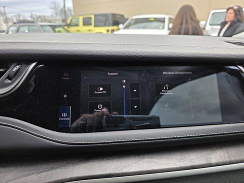 Used 2023 Jeep Grand Cherokee 30th Anniversary image 7