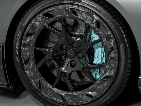 Used 2021 Ferrari 812 GTS RWD image 18