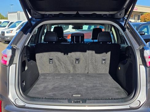 Used 2024 Ford Edge Titanium image 21