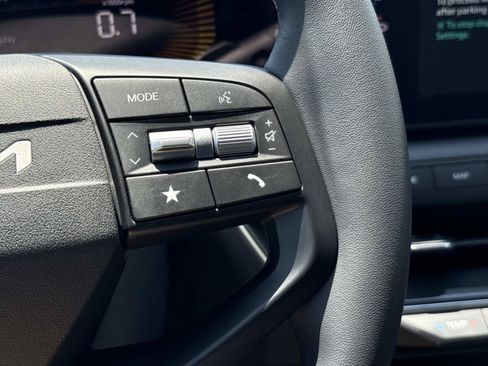 New 2026 Kia K4 EX FWD image 23