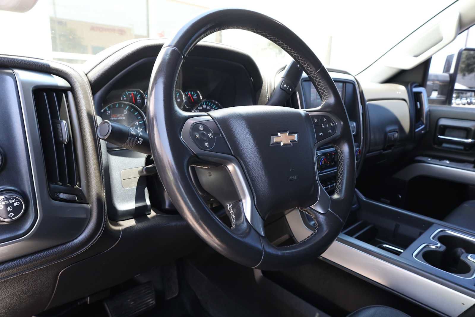 Used 2015 Chevrolet Silverado 2500 LTZ w/ Duramax Plus Package AWD/4WD image 15