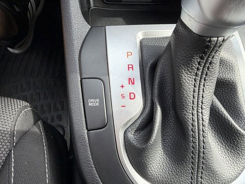 Used 2024 Kia Forte LXS FWD image 18