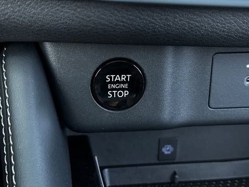 New 2026 Nissan Rogue Platinum image 26