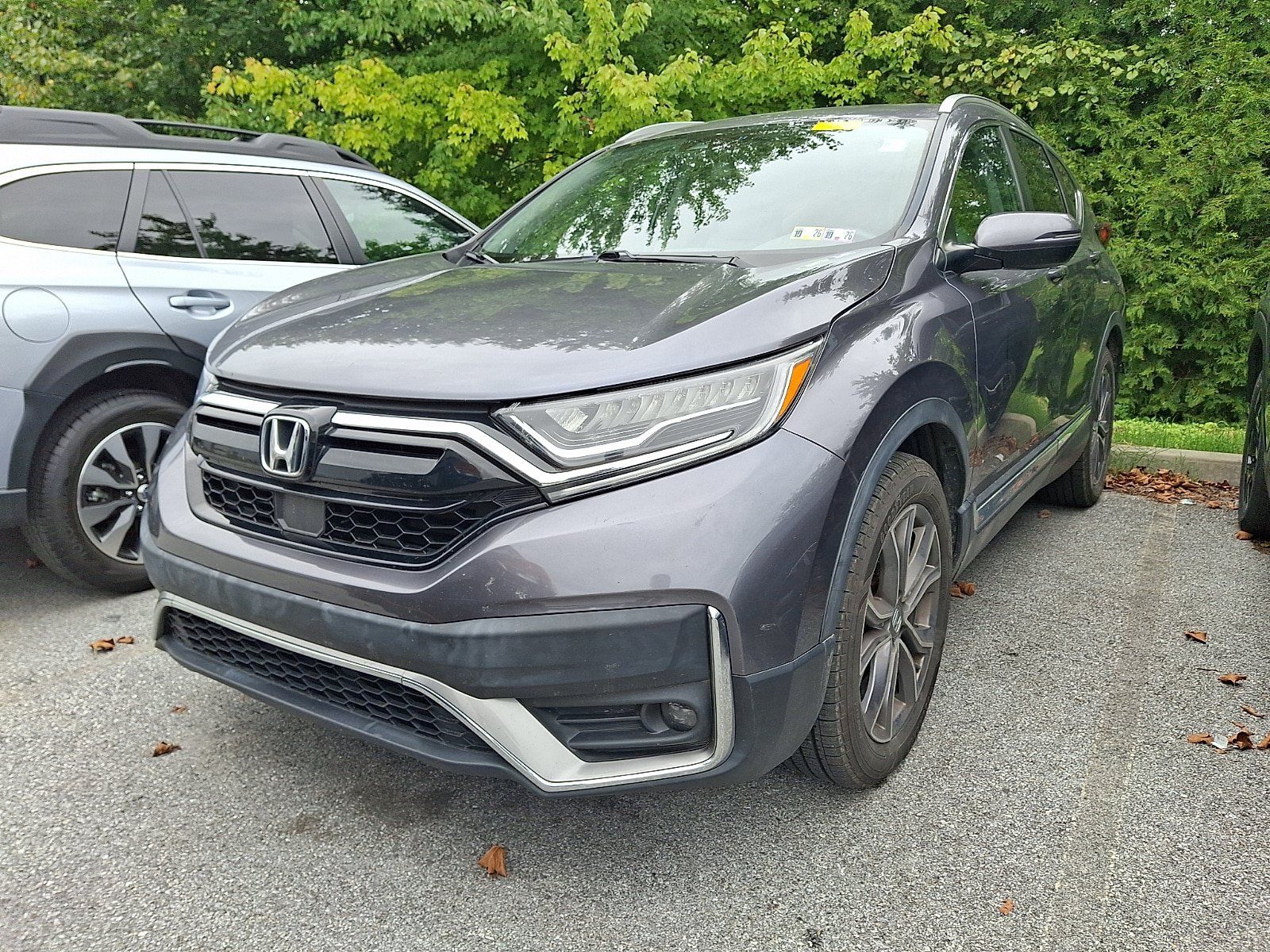 Used 2021 Honda CR-V Touring image 2