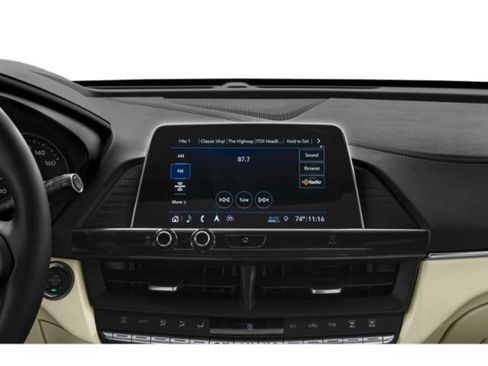 Used 2020 Cadillac CT4 Luxury w/ Cold Weather Package AWD/4WD image 10