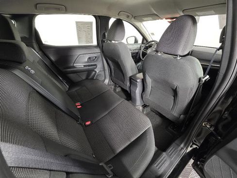 Used 2025 Nissan Kicks S FWD image 18