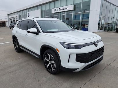 New 2025 Volkswagen Tiguan SE