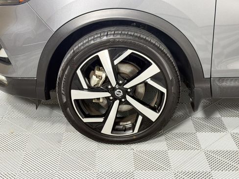 Used 2022 Nissan Rogue Sport SL w/ Premium Package AWD/4WD image 12