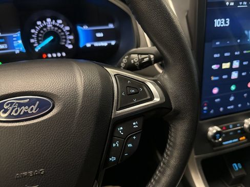 Used 2024 Ford Edge SEL AWD/4WD image 25