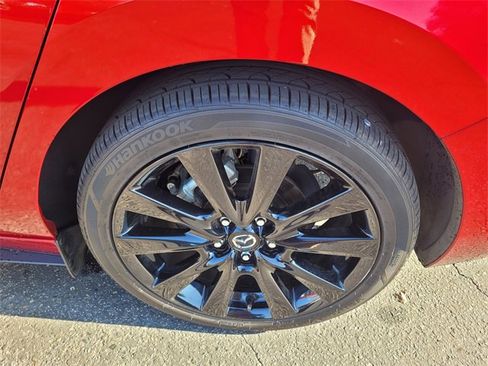 Used 2022 MAZDA MAZDA3 s image 26