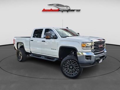 Used 2016 GMC Sierra 2500 2WD Crew Cab w/ Sierra Convenience Package