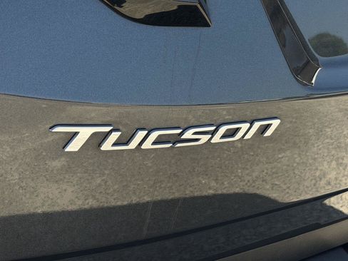 Used 2023 Hyundai Tucson Limited AWD/4WD image 29