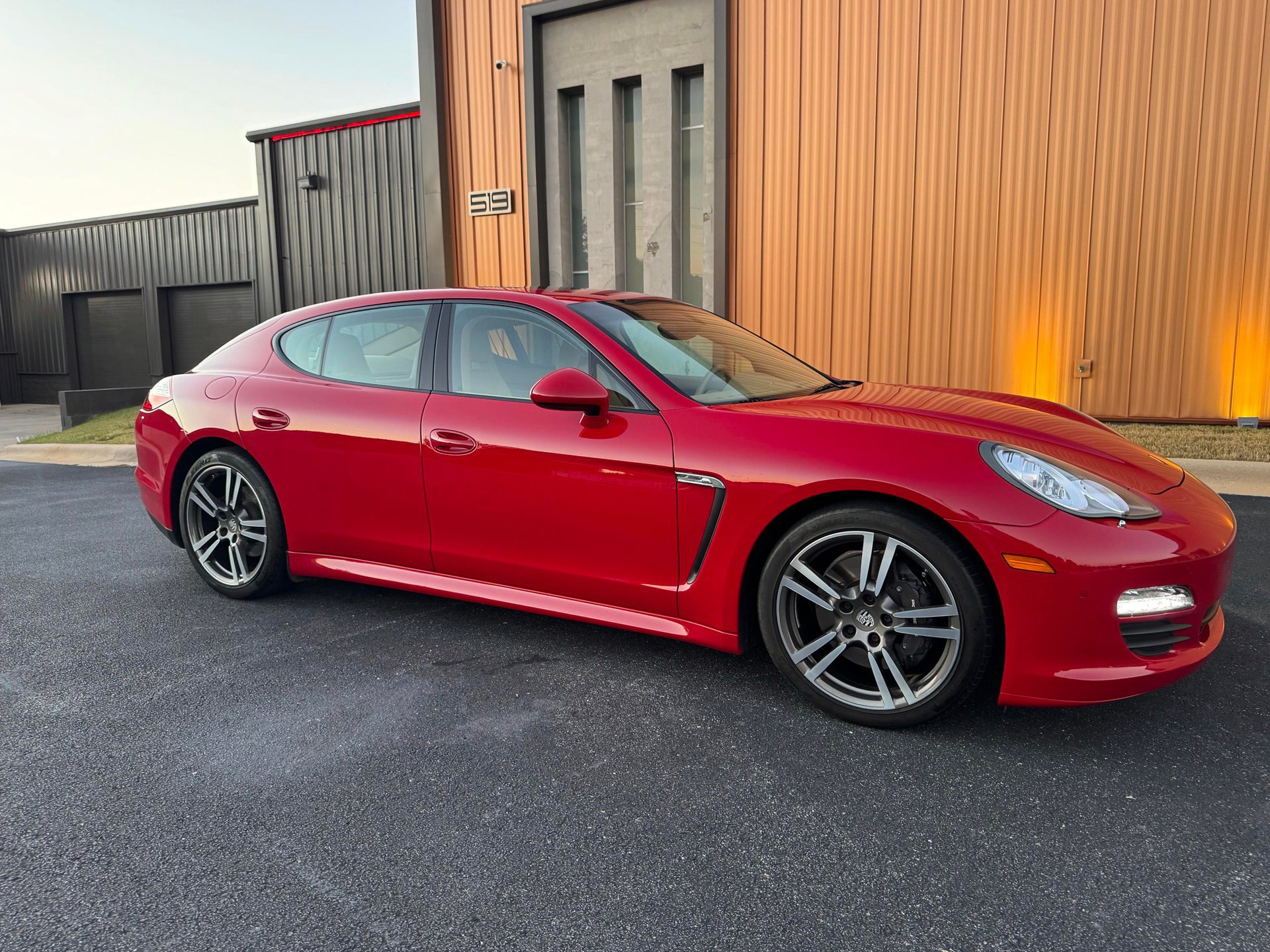 Used 2013 Porsche Panamera image 5