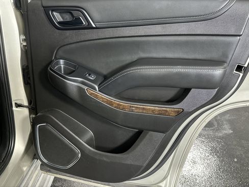 Used 2016 Chevrolet Tahoe LT image 35