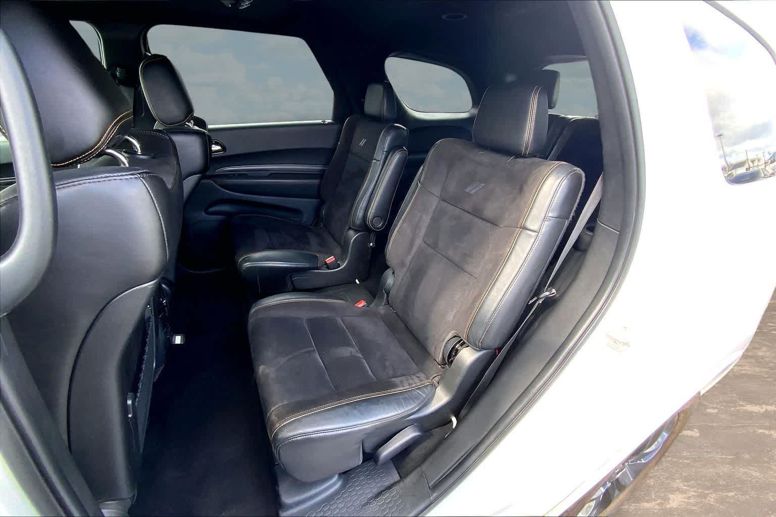 Used 2022 Dodge Durango R/T w/ Quick Order Package 22F AWD/4WD image 29