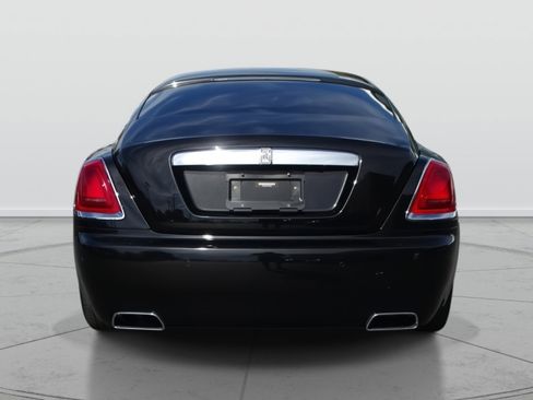 Used 2015 Rolls-Royce Wraith image 5