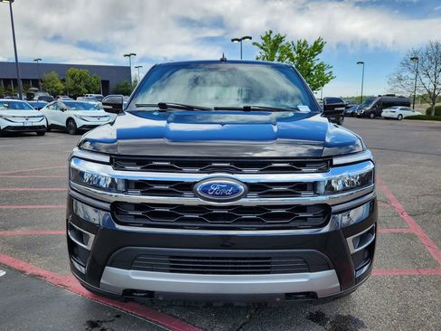 Used 2022 Ford Expedition Limited AWD/4WD image 8