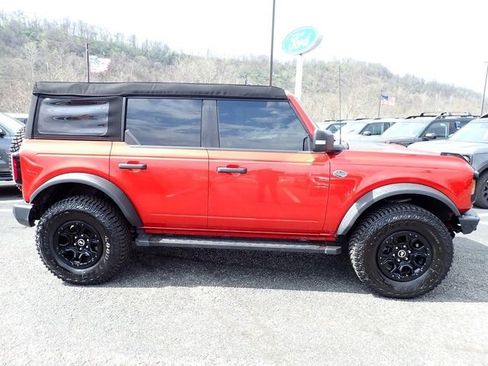 Certified 2024 Ford Bronco Wildtrak AWD/4WD image 7