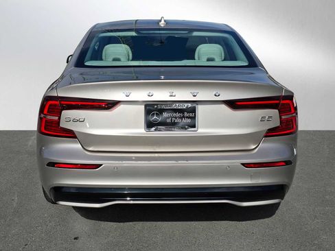 Used 2024 Volvo S60 B5 Plus image 4