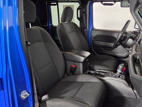 Used 2023 Jeep Gladiator Sport image 33