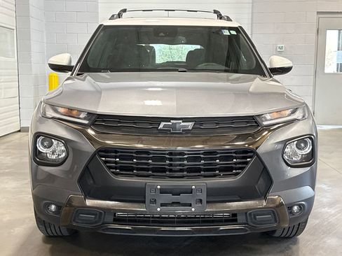 Used 2022 Chevrolet TrailBlazer ACTIV w/ Sun and Liftgate Package image 2