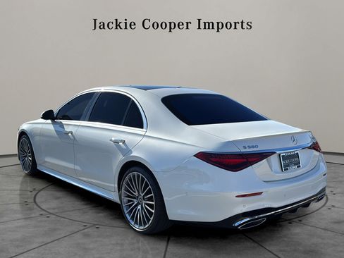 Used 2021 Mercedes-Benz S 580 4MATIC Sedan image 3