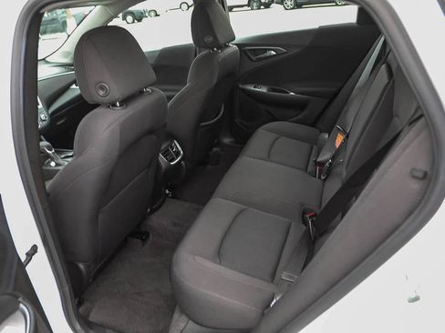 Used 2024 Chevrolet Malibu LT FWD image 18