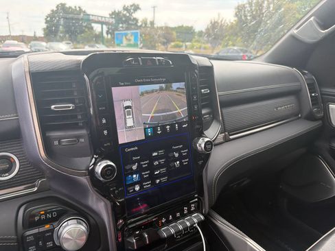 Used 2020 RAM 1500 Limited AWD/4WD image 11