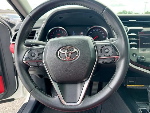 Used 2020 Toyota Camry XSE FWD image 18