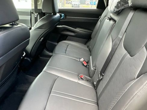 New 2026 Kia Sorento S w/ S Panoramic Sunroof Package FWD image 15