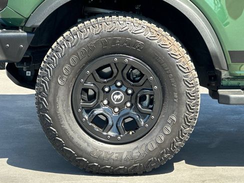 Certified 2024 Ford Bronco Wildtrak AWD/4WD image 30
