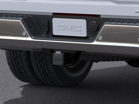 New 2026 GMC Sierra 3500 SLT w/ SLT Convenience Package image 14