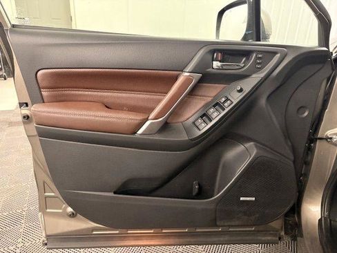 Used 2017 Subaru Forester 2.5i Touring image 6