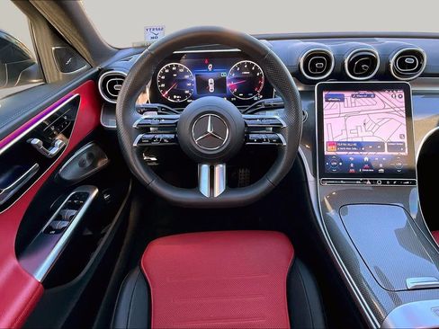 Used 2023 Mercedes-Benz C 300 4MATIC Sedan image 5