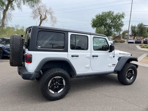 Used 2018 Jeep Wrangler Unlimited Rubicon AWD/4WD image 5
